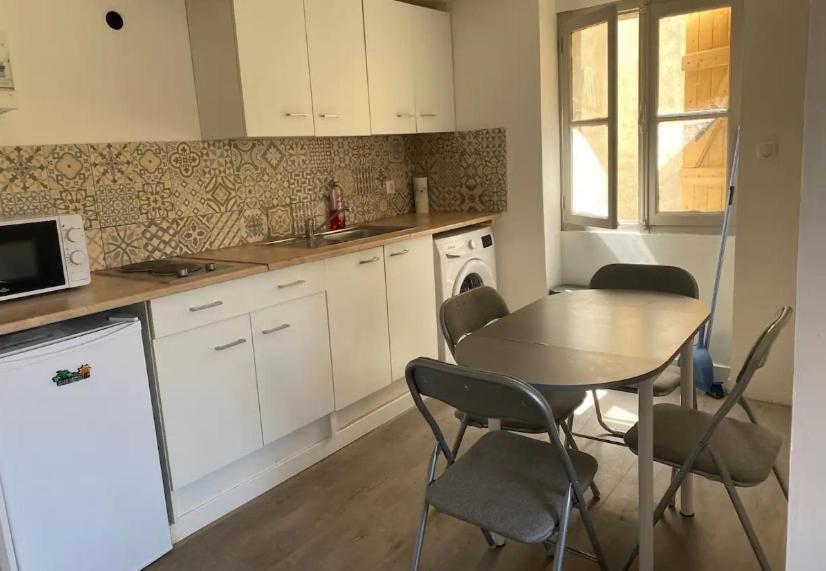 Tres Sympathique Appartement Plein Coeur De Ville Perpignan Kültér fotó